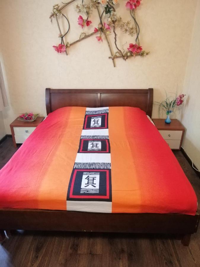 Лепсе, 83Д. Аеропорт Жуляны. Шалимова. Шулимова. Исида. Isida. Метро Берестейская, Шулявская. Американское Посольство Kiev Eksteriør bilde